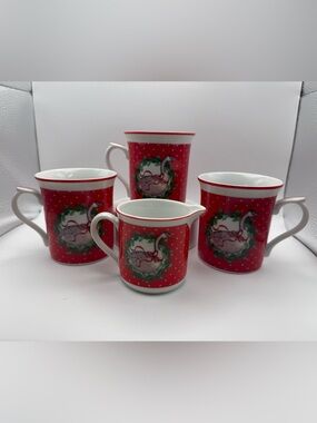 Vintage 1985 George Good Christmas goose mugs and creamer